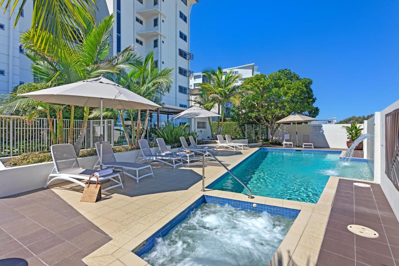 Coco Mooloolaba Aparthotel ภายนอก รูปภาพ