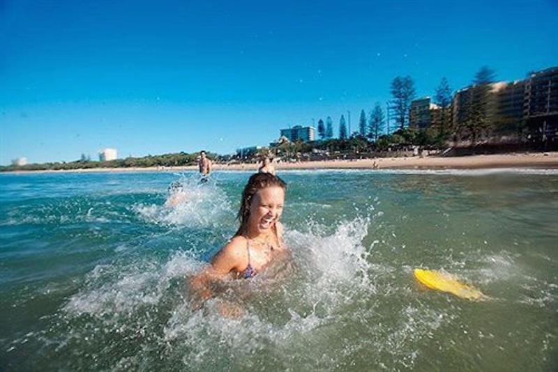 Coco Mooloolaba Aparthotel ภายนอก รูปภาพ